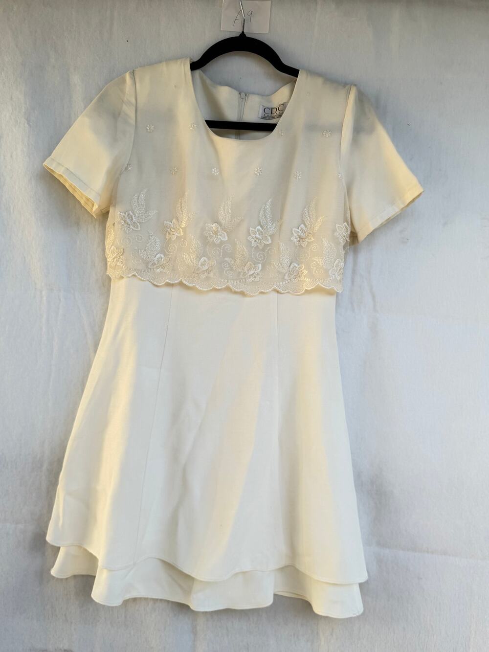 VTG Y2K CDC Women's Ivory Embroidered Overlay Mini Dress US 2P